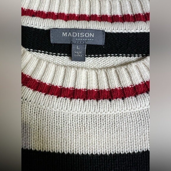 MADISON Beige with black and red stripe crew neck sweater size L - Picture 10 of 13